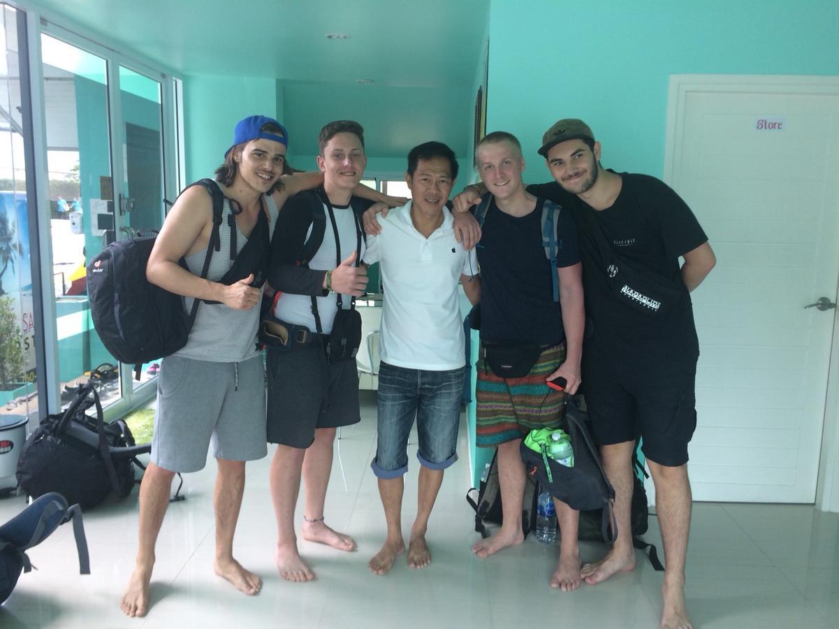 D.Samui Hostel 차웽 외부 사진