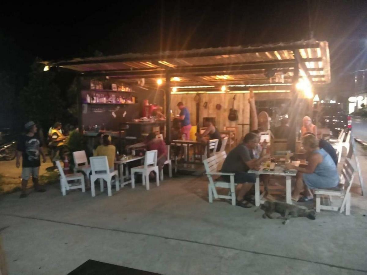 D.Samui Hostel 차웽 외부 사진
